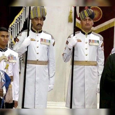 शपथ से पहले CJI बीआर गवई ने किसका लिया आशीर्वाद?