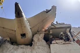 प्लेन क्रैश के बाद एयर इंडिया कंपनी कोमिलेंगे इंश्योरेंस के 2400 करोड़