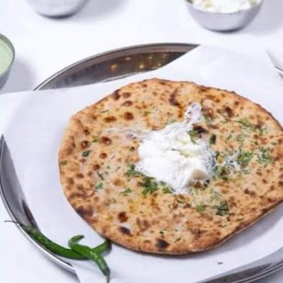 ढाबों के सफ़ेद मक्खन में पेट्रोलियम वैक्स