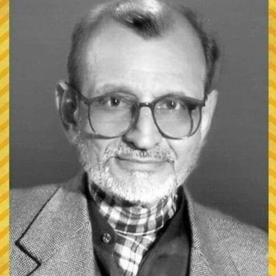 उनके कंधे पर अंतिम समय तक टंगा रहा कैमरा